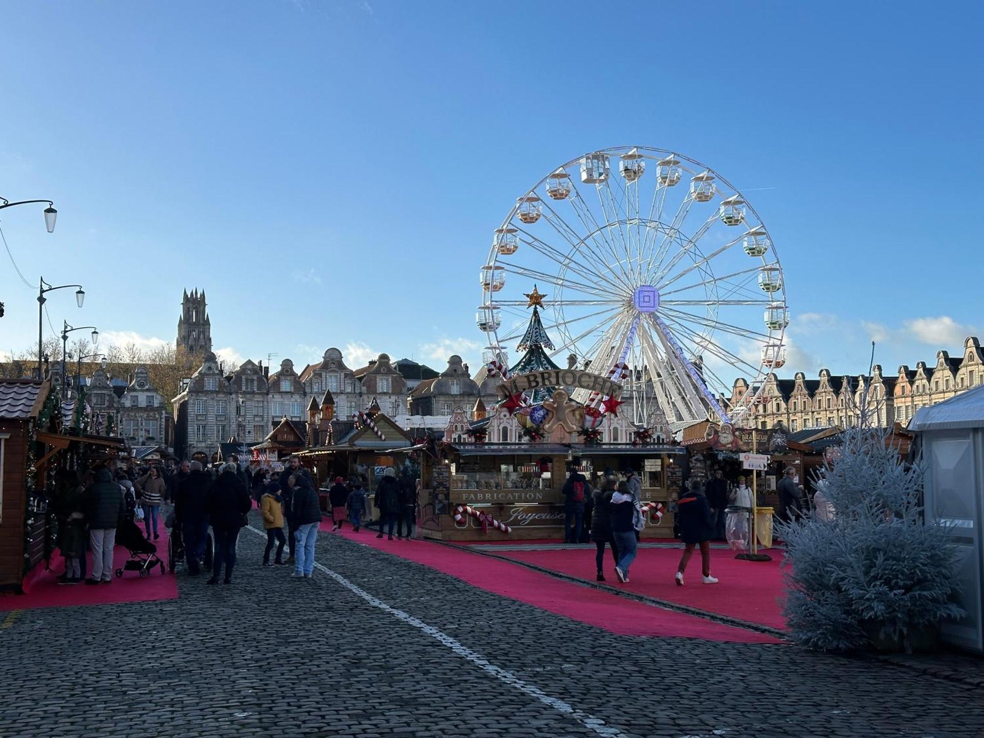 Les Coquelicots Grand Place 阿拉斯 外观 照片